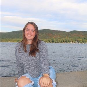 Meet your Posher, Isabel